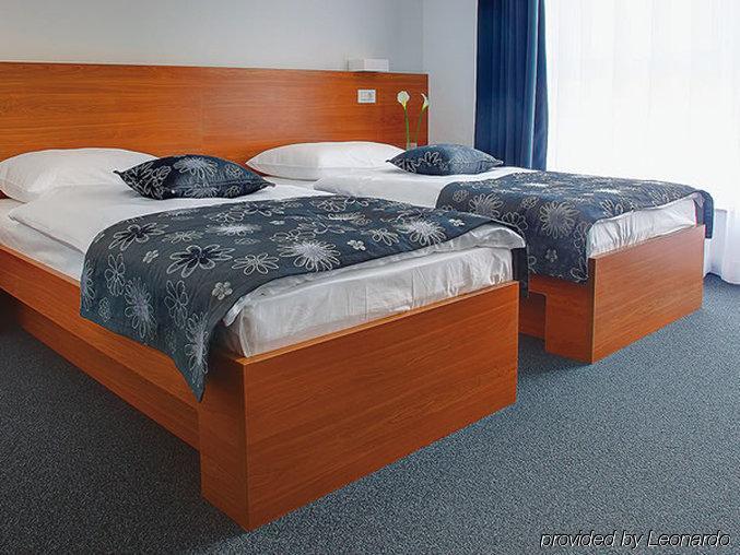 Hotel Delminivm Zagreb Zimmer foto